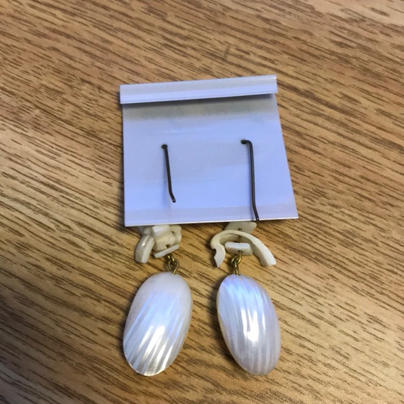 Added to bundle listing - Picture 3 of 3